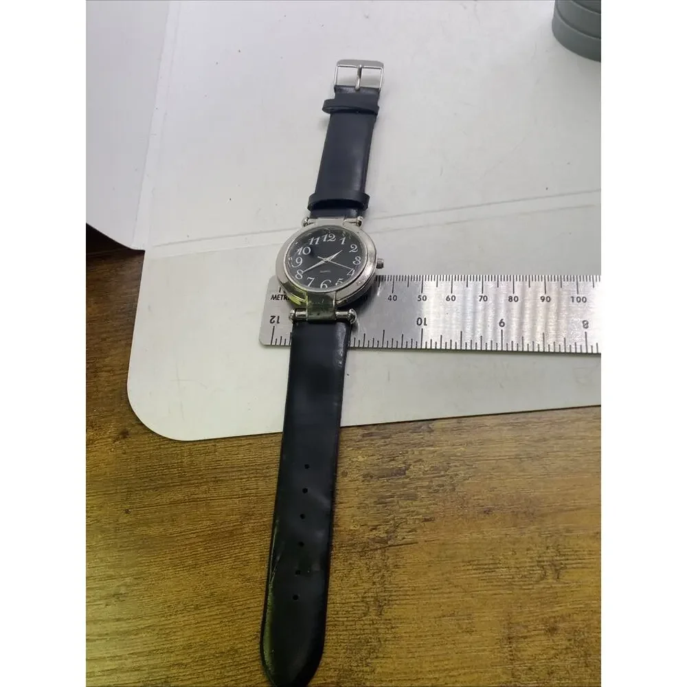 Vintage Avon Womens Watch Works New Battery